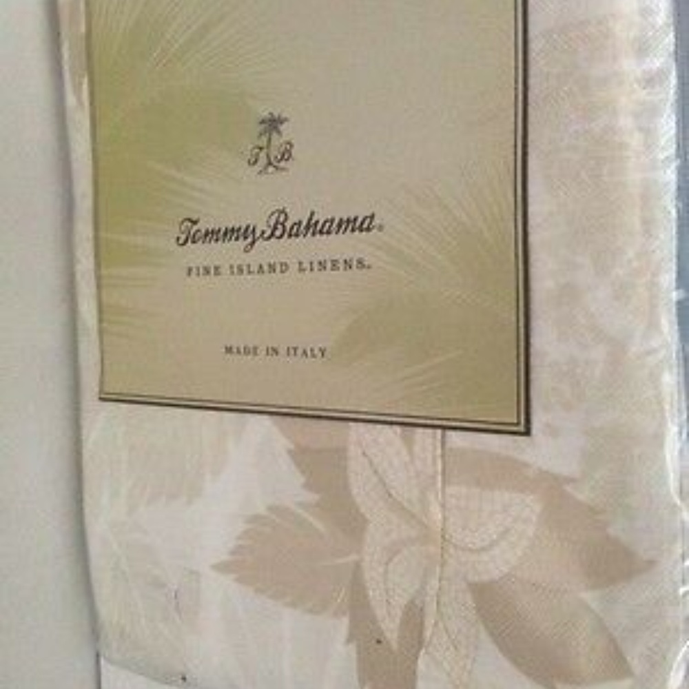 Tommy Bahama Tropical Mosaic Twin Fitted Sheet NWT